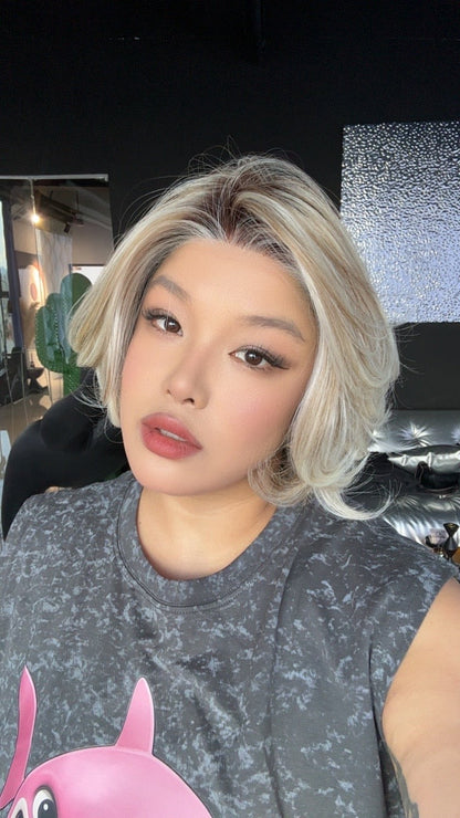 [PRE-ORDER] JBEXTENSION JESS MONO Monofilament Handmade Wig 6X5 Full Monofilament Hand Tied Top Wig 10 Inches Blonde Mono Lace Wig With Anti-slip Silicone Strips Glueless Wig JESS MONO【BENDY EAR TABS】