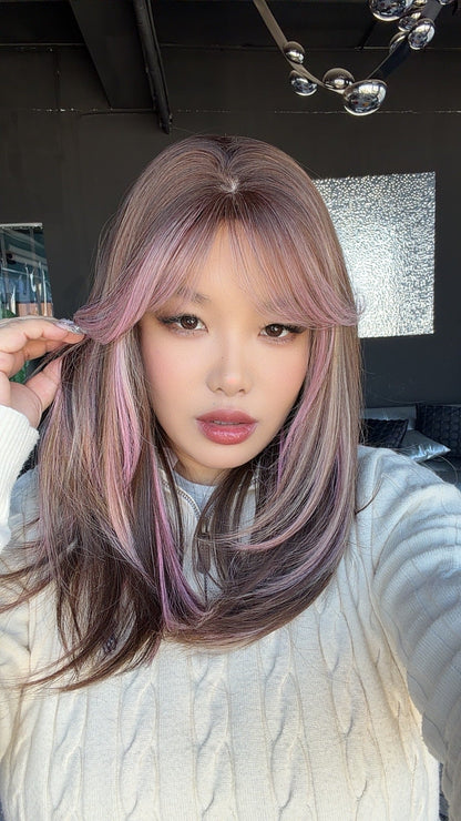 JBEXTENSION 20 Inches Scalpiana Camel Pink Wolf Cut 3.5X4 Hard Silky Top Natural Scalp Effect Wig With Bangs LILA CAMEL PINK