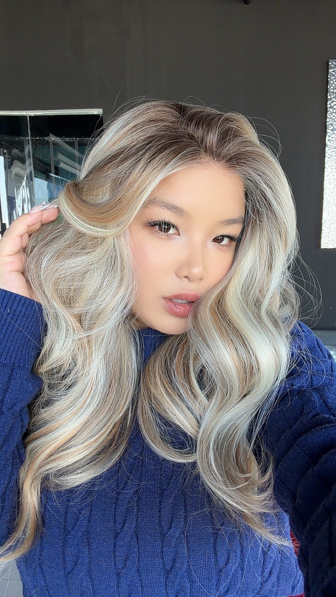 JBEXTENSION 20 Inches Silver Sand Blonde Curly 13X6 Lace Free Part Frontlace Glueless Wig MARIA