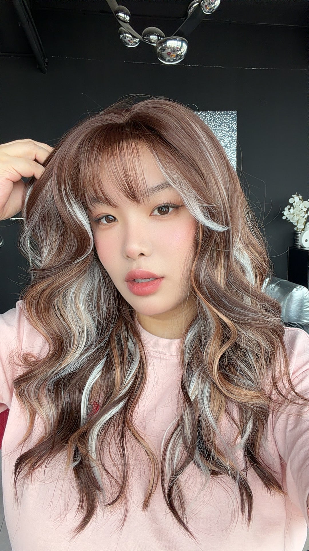 JBEXTENSION 22 Inches Scalpiana Light Calico 3.5X4 Hard Silky Top Natural Scalp Effect Women Wig with Bangs CLAIRE SILKY TOP - LIGHT CALICO
