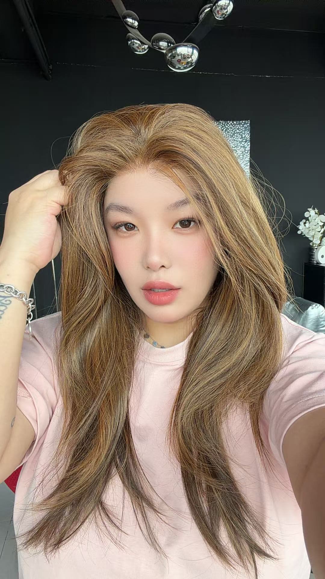 JBEXTENSION 22 Inches Caramel Pre-Cut 13X6 Free Part Snowflake Lace Frontlace Glueless Wig KEL PRO - CARAMEL【BENDY EAR TABS】