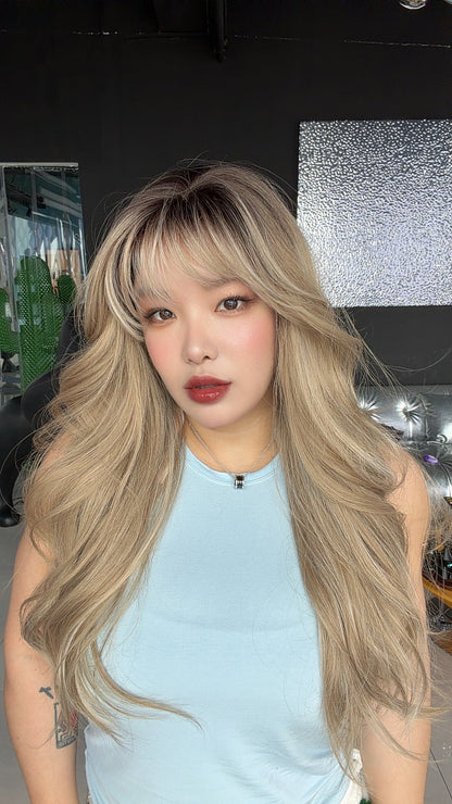 JBEXTENSION 26 Inches Scalpiana Long Curly Mix Blonde 3.5X4 Hard Silky Top Natural Scalp Effect Wig with Bangs LISA MIX BLONDE