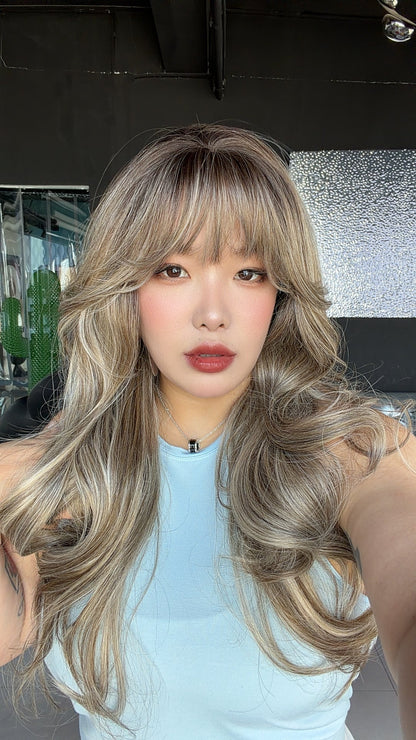 JBEXTENSION 26 Inches Scalpiana Long Curly Milan Blonde 3.5X4 Hard Silky Top Natural Scalp Effect Wig with Bangs KENDRA MILAN BLONDE