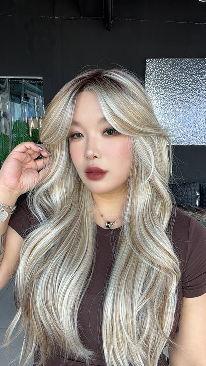 [PRE-ORDER] JBEXTENSION DIVA MONO Full Monofilament Handmade Full Lace Full Hand Tied Wig 24 Inches Long Curly Mix Blonde Mono Lace Handmade Futura Fiber Wig with Anti-slip Silicone Strips Glueless Wig DIVA MONO - MIX BLONDE【BENDY EAR TABS】