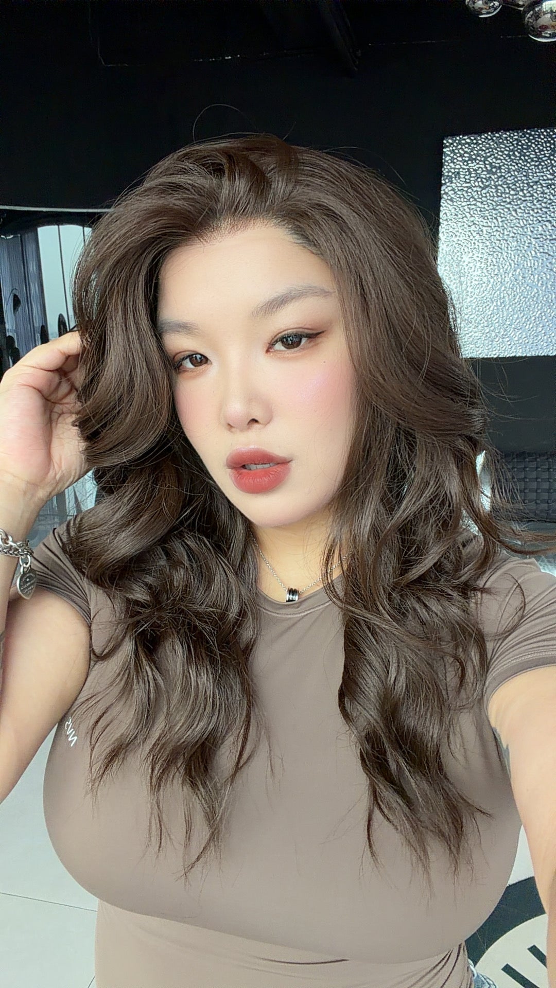 JBEXTENSION 21 Inches Brown Curly Pre-Cut 13X6 Free Part Snowflake Lace Frontlace Glueless Wig GIORGINA PRO - BROWN【BENDY EAR TABS】