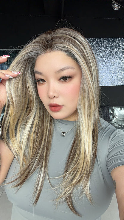[PRE-ORDER]JBEXTENSION 22 Inches Biscuit Blonde Pre-Cut Arc Snowflake Lace Frontlace Glueless Wig KEL ARC - BISCUIT BLONDE【BENDY EAR TABS】