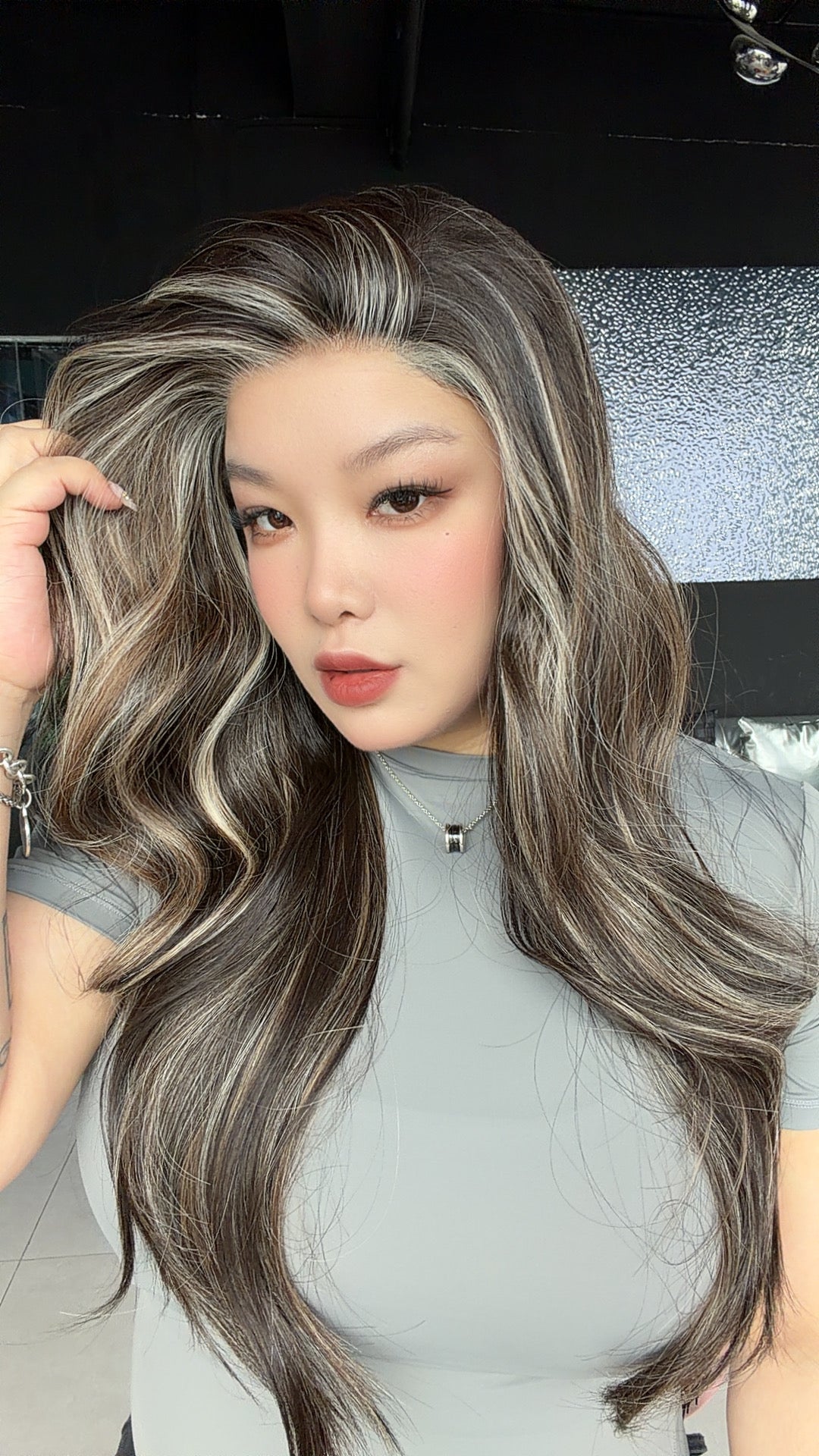 [PRE-ORDER] JBEXTENSION HAZEL MONO Monofilament Handmade Wig 6X5 Full Monofilament Hand Tied Top Wig 26 Inches Curly Coffee Cream Mono Lace Wig with Anti-slip Silicone Strips Glueless Wig HAZEL MONO【BENDY EAR TABS】