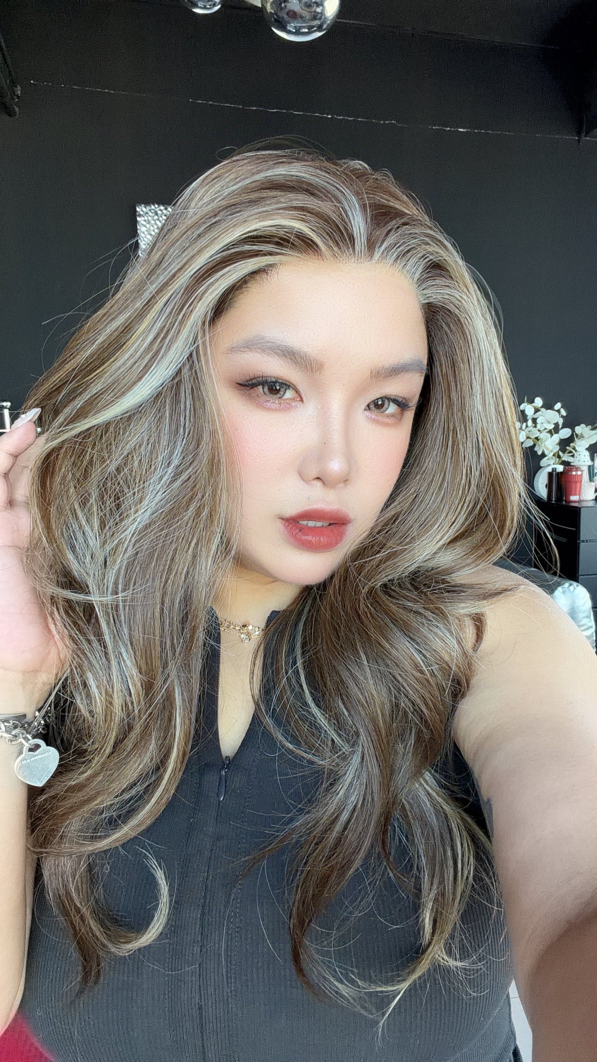 JBEXTENSION 23 Inches Hazelnut Pre-Cut 13X6 Free Part Snowflake Lace Frontlace Glueless Wig KARA PRO - HAZELNUT【BENDY EAR TABS】