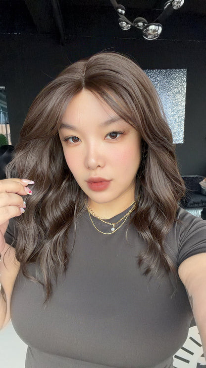 JBEXTENSION SAVANNA MONO Monofilament Handmade Wig 6X5 Full Monofilament Hand Tied Top Wig 16 Inches Brown Wave Mono Lace Wig with Anti-slip Silicone Strips Glueless Wig SAVANNA MONO - BROWN【BENDY EAR TABS】