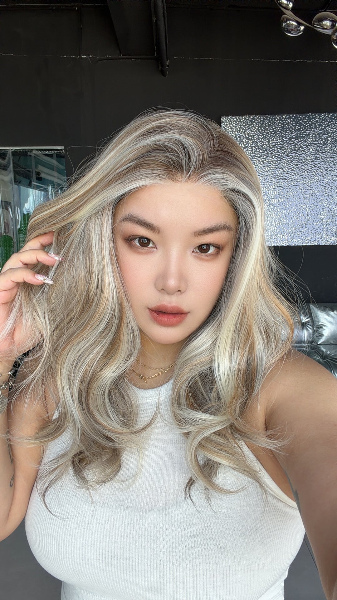 JBEXTENSION 22 Inches Silver Sand Blonde Curly Pre-Cut 13X6 Free Part Snowflake Lace Frontlace Glueless Wig CLAIRE PRO - SILVER SAND BLONDE【BENDY EAR TABS】