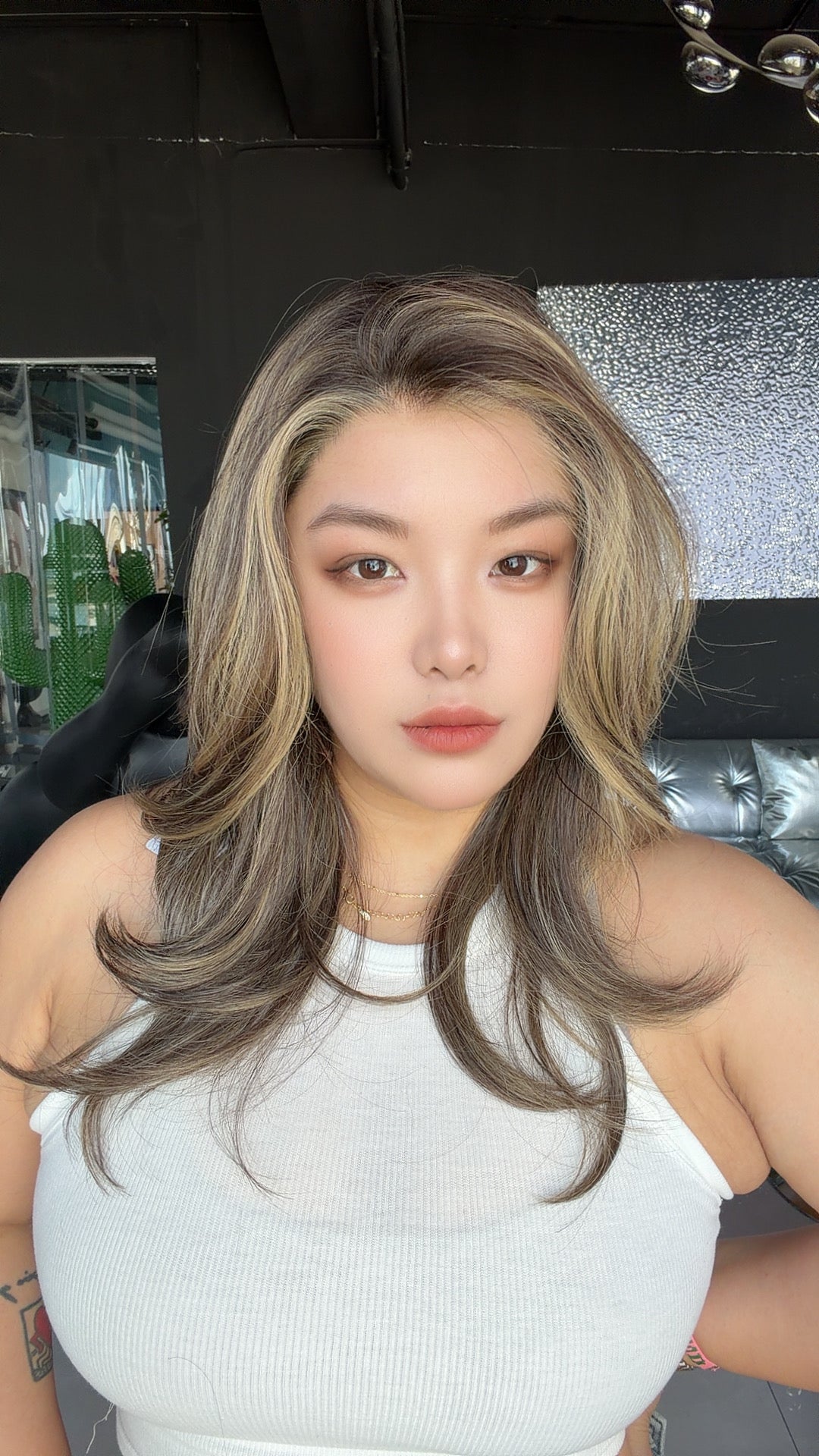 JBEXTENSION 20 Inches Brown Highlight Pre-Cut 13X6 Free Part Snowflake Lace Frontlace Glueless Wig MABEL PRO - BROWN HIGHLIGHT【BENDY EAR TABS】