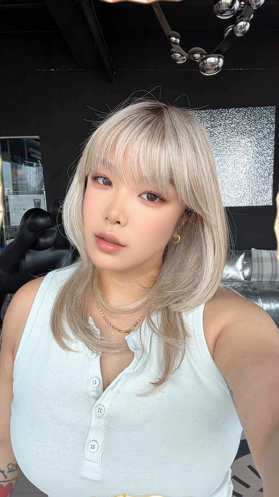 JBEXTENSION LAURETTA MONO Monofilament Handmade Wig 6X5 Full Monofilament Hand Tied Top Wig 17 Inches Mix Blonde Mono Lace Wig with Anti-slip Silicone Strips Glueless Wig LAURETTA MONO - MIX BLONDE【BENDY EAR TABS】