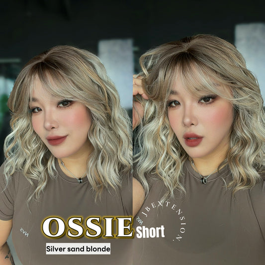 JBEXTENSION 14 Inches Scalpiana Wave Silver Sand Blonde 3.5X4 Hard Silky Top Natural Scalp Effect Wig with Bangs OSSIE SHORT - SILVER SAND BLONDE