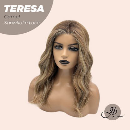 [FINAL SALE] JBEXTENSION 18 Inches Camel Pre-Cut Snowflake Lace Frontlace Glueless Wig TERESA CAMEL【PERMATEASE】【BENDY EAR TABS】- M/L