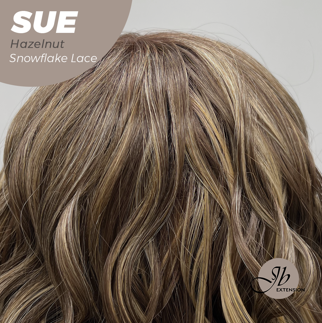 [PRE-ORDER] JBEXTENSION 17 Inches Hazelnut Deep Curly Pre-Cut Side Part Snowflake Lace Frontlace Glueless Wig SUE HAZELNUT【BENDY EAR TABS】
