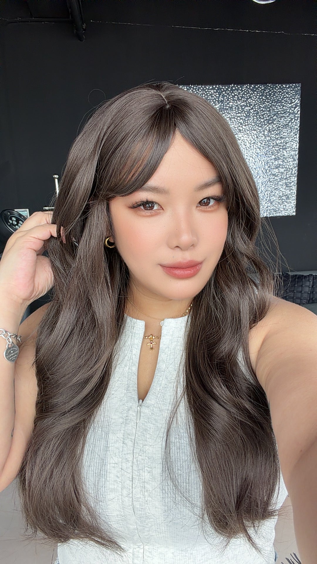 JBEXTENSION 24 Inches Curly Cold Brown Wig with Bangs ROSITA COLD BROWN