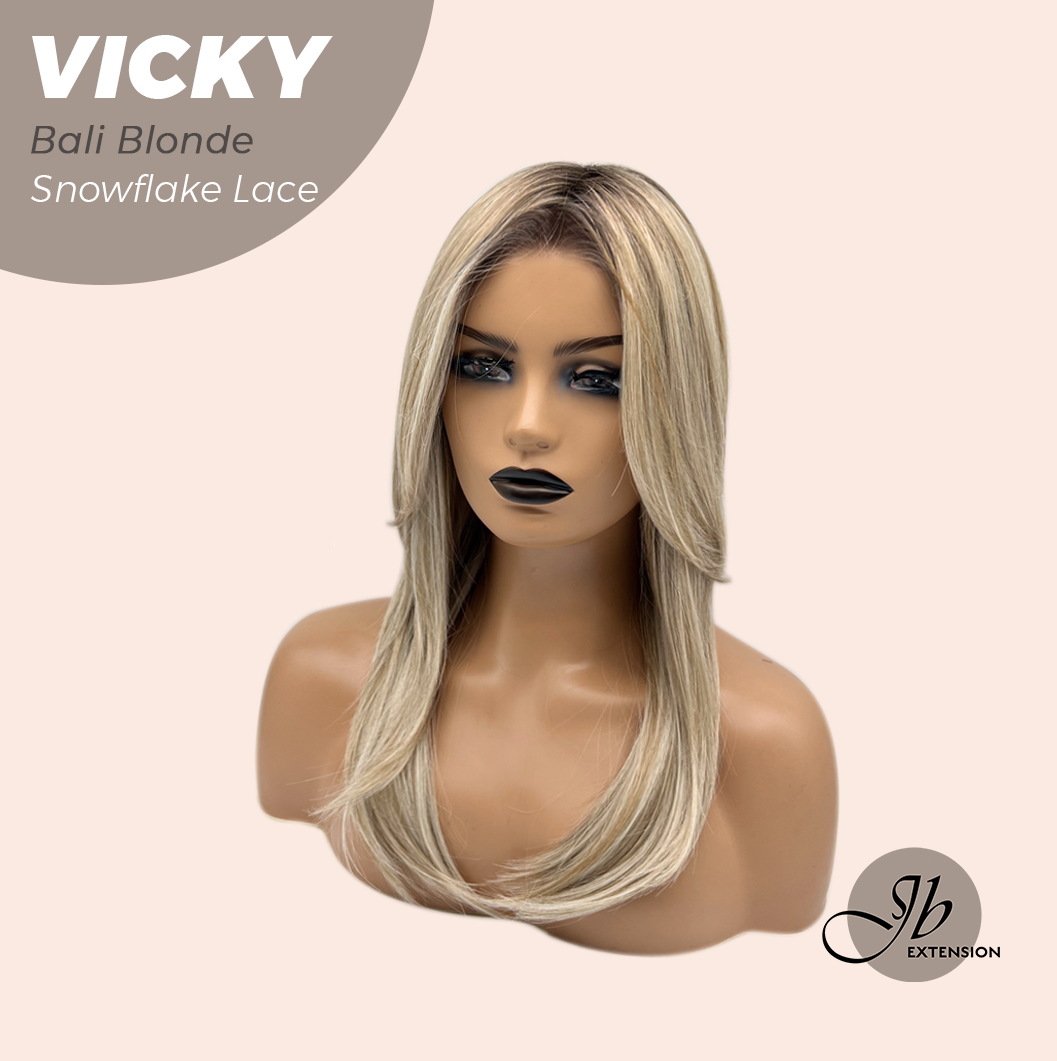 [FINAL SALE] JBEXTENSION 20 Inches Bali Blonde Pre-Cut Snowflake Lace Frontlace Glueless Wig VICKY BALI BLONDE【PERMATEASE】【BENDY EAR TABS】- M/L