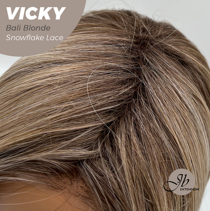 [FINAL SALE] JBEXTENSION 20 Inches Bali Blonde Pre-Cut Snowflake Lace Frontlace Glueless Wig VICKY BALI BLONDE【PERMATEASE】【BENDY EAR TABS】- M/L