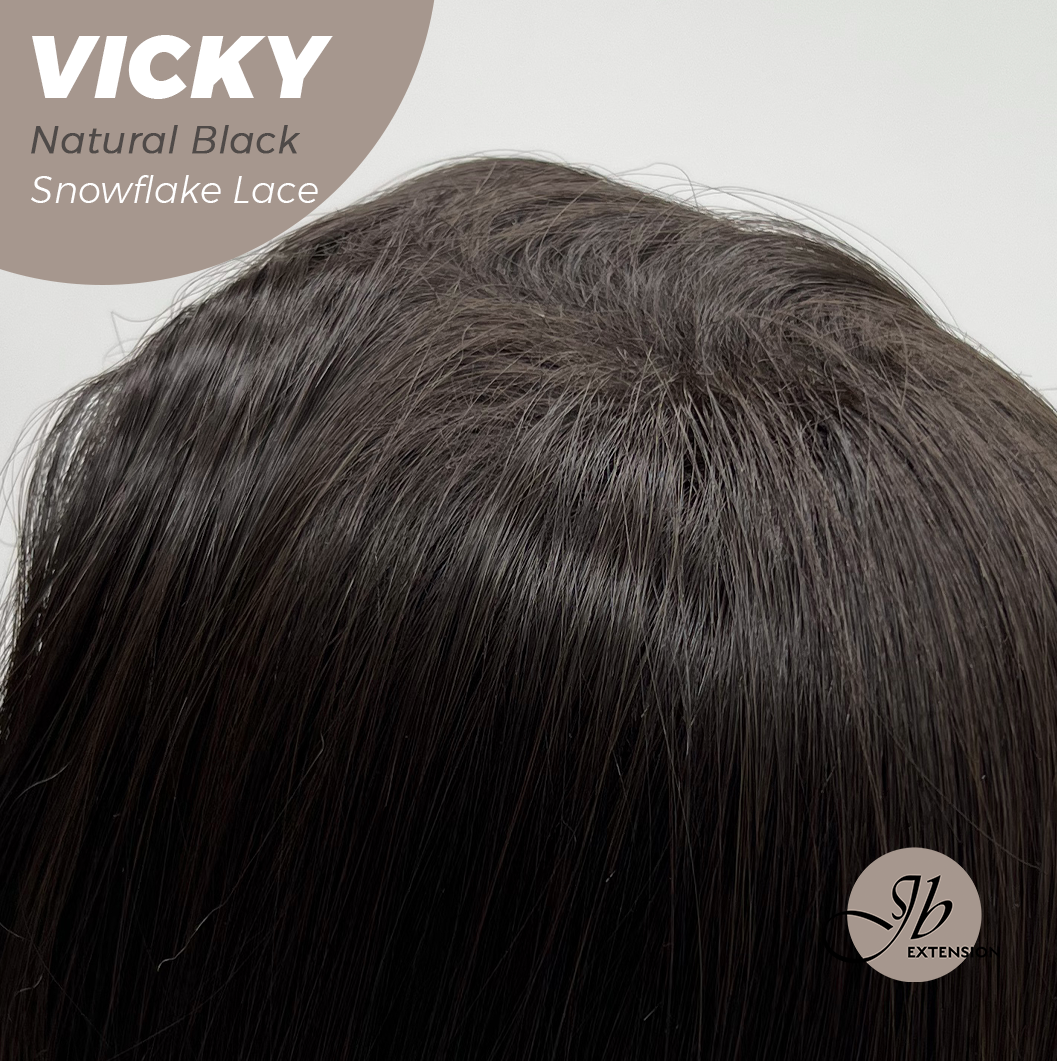 [FINAL SALE] JBEXTENSION 20 Inches Natural Black Pre-Cut Snowflake Lace Frontlace Glueless Wig VICKY NATURAL BLACK【PERMATEASE】【BENDY EAR TABS】- M/L