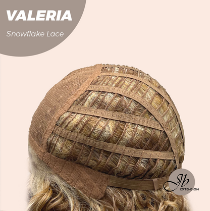 [FINAL SALE] JBEXTENSION 18 Inches Deep Curly Raw Sugar Blonde Pre-Cut Snowflake Lace Frontlace Glueless Wig VALERIA【PERMATEASE】【BENDY EAR TABS】